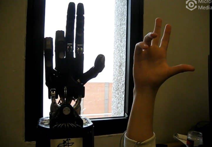 FAU Lands Grant to Transform Prosthetic Hand Control