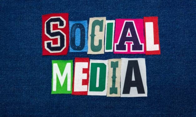 Why Should Plastic Surgeons Have a Social Media Presence?